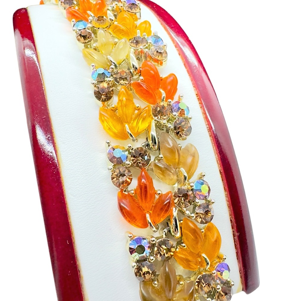 Vintage Hallmarked Lisner Fall Colored Acrylic Leaves & Rhinestone Bracelet - Picture 9 of 12